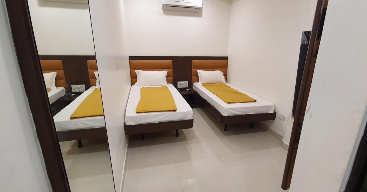 Hotel N K Bhuj Exterior photo